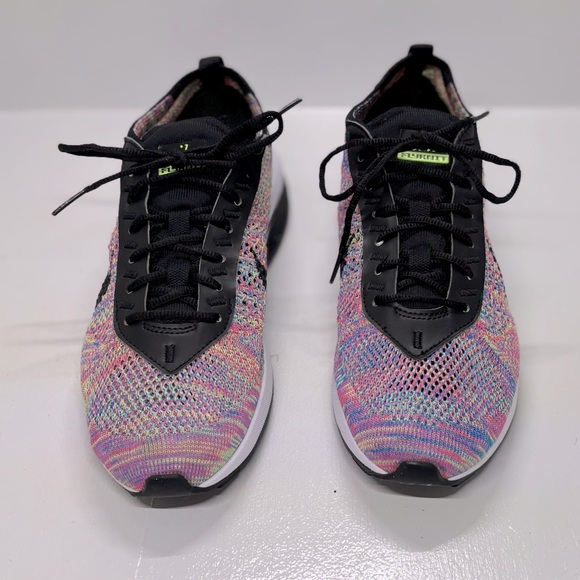Nike Air Max Flyknit Racer Women’s size 8 - Picture 2 of 9